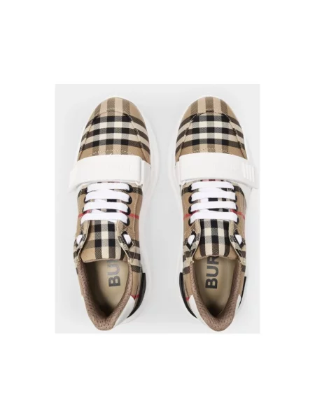 Sneakersy Burberry w kratę retro