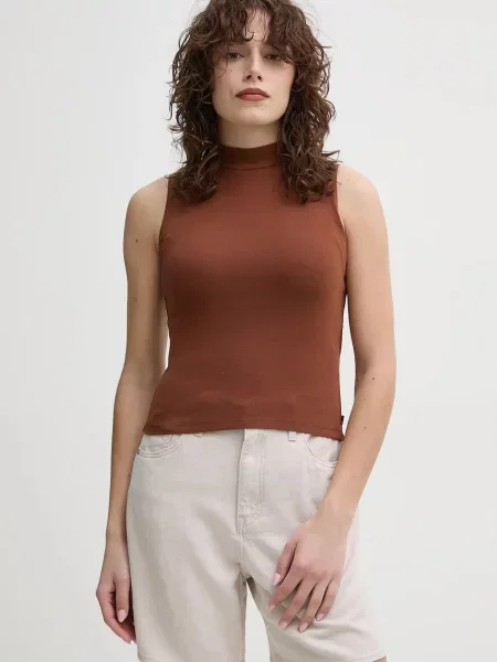 Top Levi's hnědý
