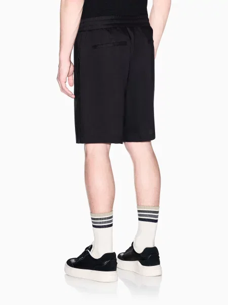 Повседневные шорты Armani Exchange черные