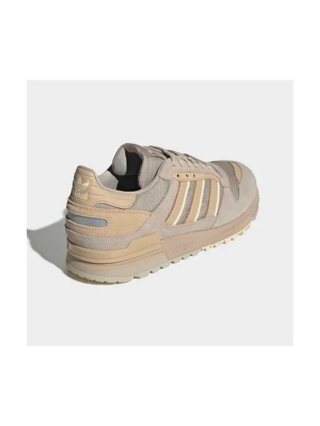 Pantofi Adidas