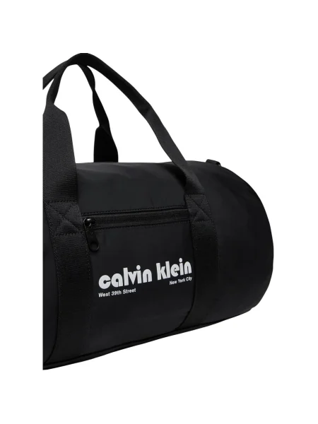 Calvin Klein Jeans Športová taška Ckj Graphic Ck Crossbody Duffle čierna