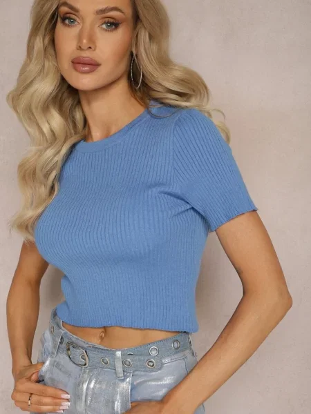 Niebieski T-shirt z Prążkowanej Dzianiny o Krótkim Kroju Poutia