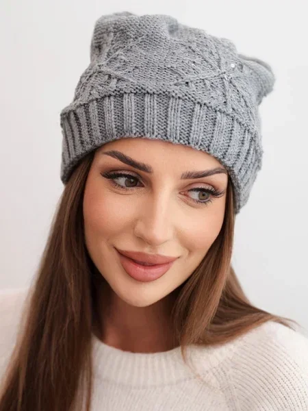 Вълнена шапка Kesi с перли