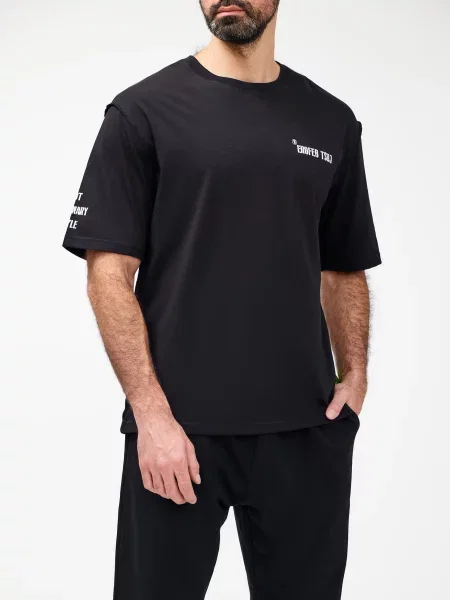 Футболка J.b4 Just Before чорна