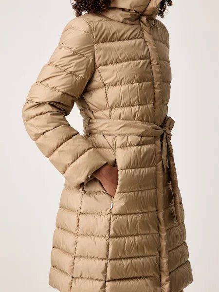Weekend Max Mara пухова куртка WKDSARTA