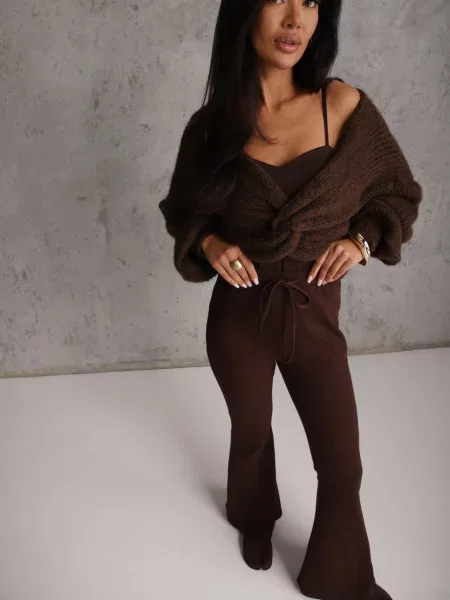 Pantaloni flare modelatori din tricot din Tirena maro