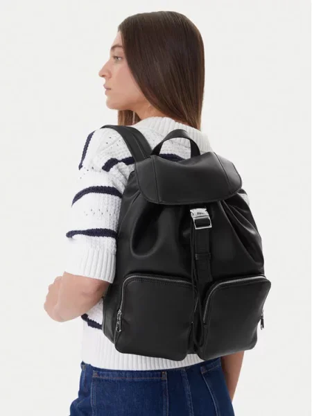 Calvin Klein Plecak Webbing Strap Flap czarny