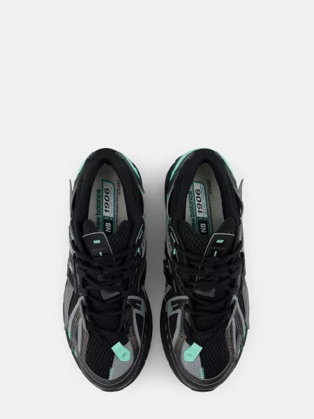 Повседневные кроссовки New Balance черные