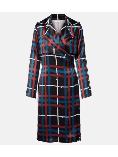 Rochie Burberry în carouri de costum