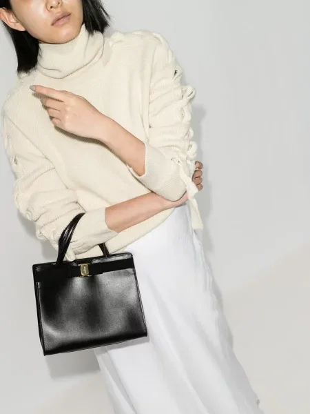 Geantă de mână Ferragamo negru