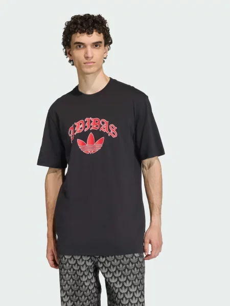 Футболка adidas Graphics чорний