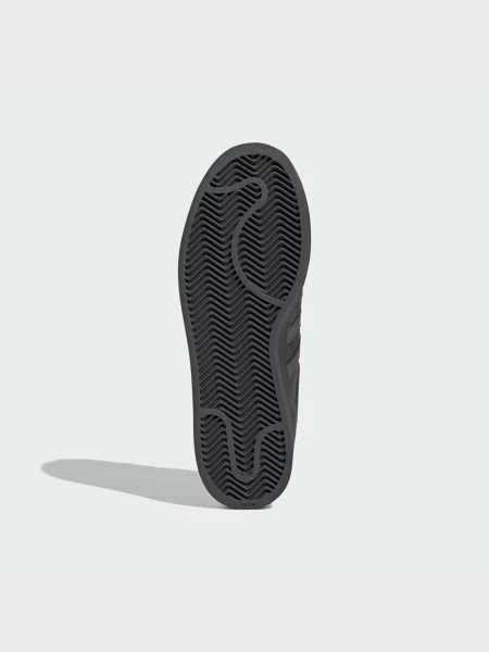 Кожаные кеды Adidas серые