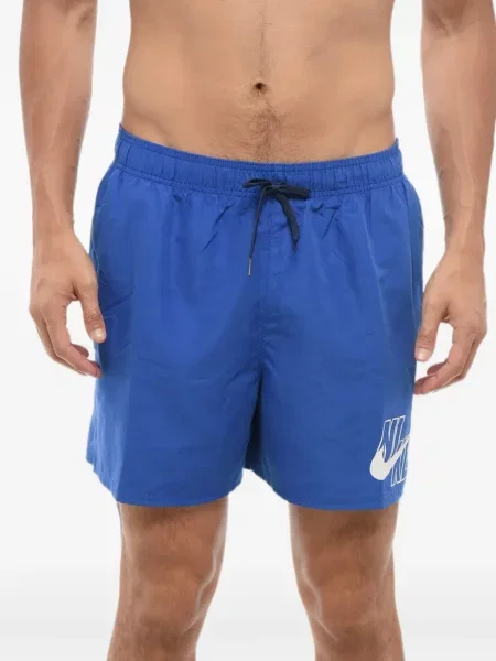 Scurt chiloți Nike cu imagine cu model floral negru