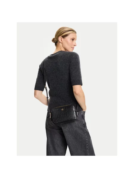 Calvin Klein Geantă Ck Croc Camera Bag negru