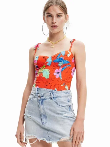 Топ Desigual червоний