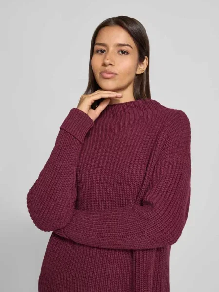 Sweter z dzianiny o kroju regular fit z mieszanki bawełny model ‘SELMA’ Selected Femme