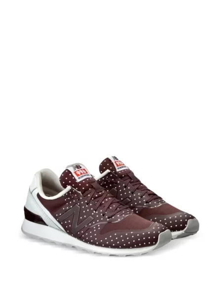 Sneakerși New Balance 574 din piele de căprioară gri