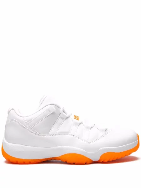 Sneakerși Jordan alb