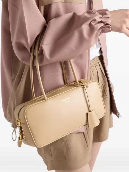 Top Prada din piele