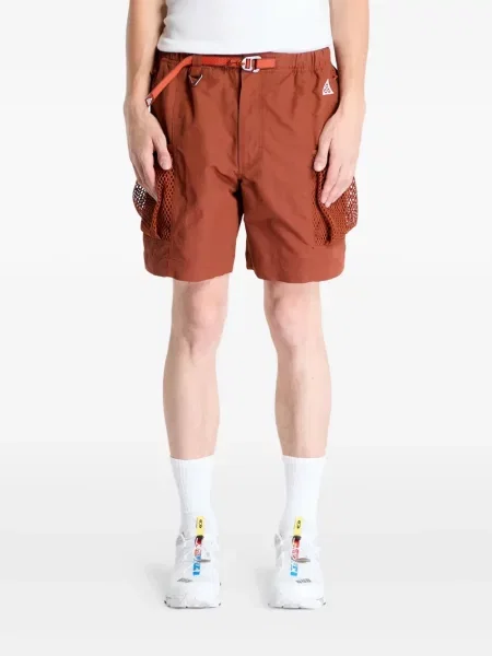 Pantaloni scurți cargo Nike cu imagine plasă maro