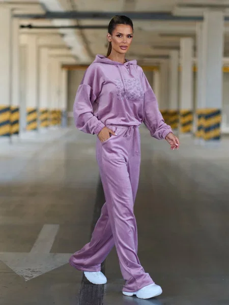 Велюровый спортивный костюм Issa Plus розовый