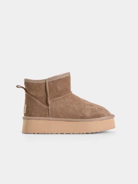 Замшевые сапоги Urban Trace бежевые