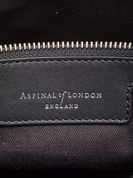 Rankinė per petį Aspinal Of London juoda