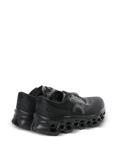Sneakerși On negru
