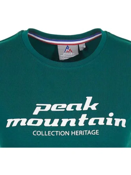 Tricou Peak Mountain verde