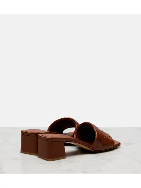 Papuci tip mules Bottega Veneta din piele maro