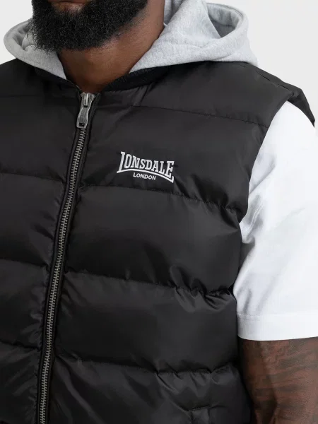 Жилет Lonsdale чорний
