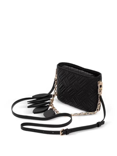 Ватиран чанта Guess черно