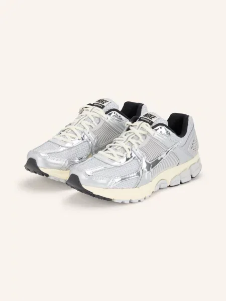 Nike Sneakersy Zoom Vomero 5 grau