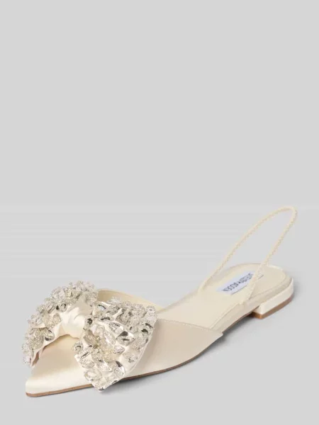 Klapki z obszyciem ozdobnymi kamieniami model ‘Sloane’ Steve Madden białe