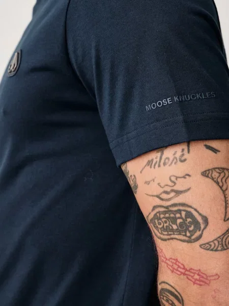 MOOSE KNUCKLES футболка basic
