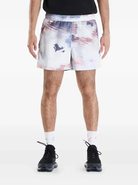 Pantaloni scurți Nike cu imprimeu geometric cu imagine din canvas negru