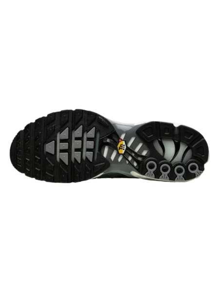 Pantofi Nike gri