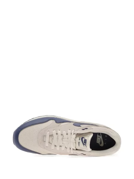 Sneakerși Nike Roshe cu buline roz