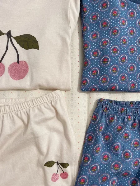 Konges Sløjd gyerek melegítő szett FAMO FRILL SET GOTS