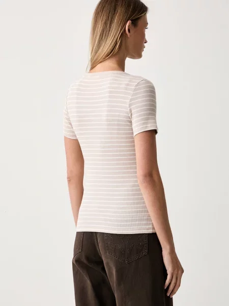 Levi's T-shirt z HAYES beżowa