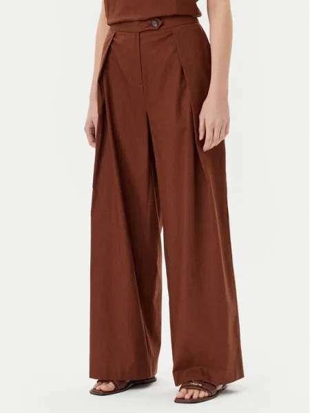 Barbour Pantaloni din Barbour Lucy maro