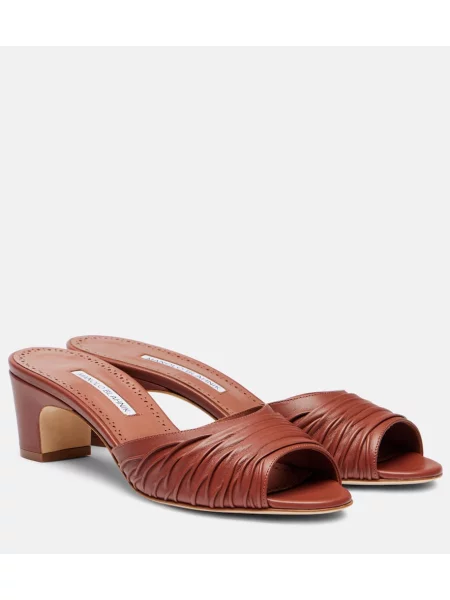 Papuci tip mules Manolo Blahnik din piele maro