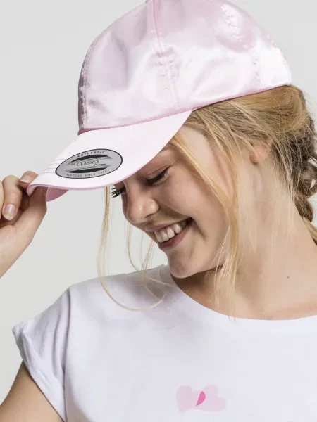 Șapcă Flexfit din satin roz