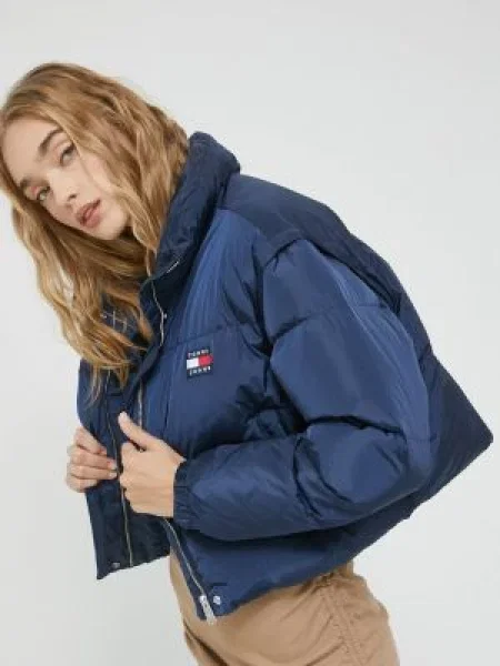 Vestă Tommy Jeans matlasată albastru