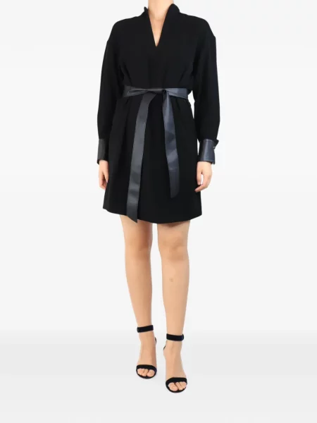 Cu centură rochie mini Vince cu decolteu în V negru