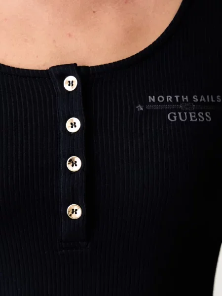 Лонгслив Guess