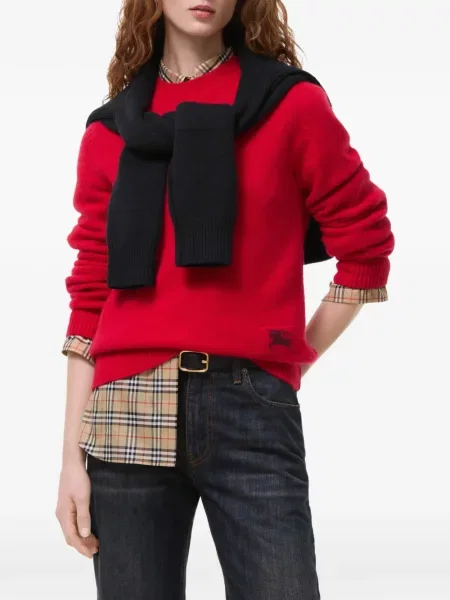 Pulover Burberry din cașmir roșu