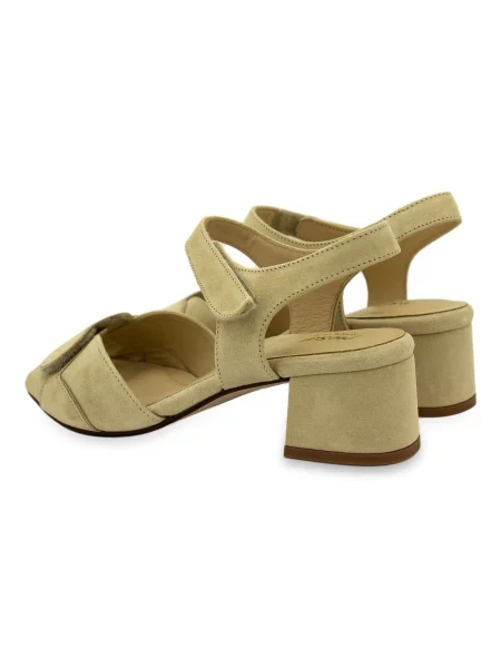 Pantofi Piesanto bej