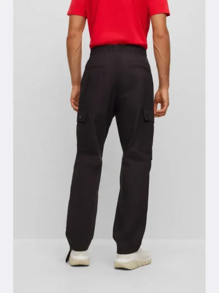 Hugo Pantaloni din negru