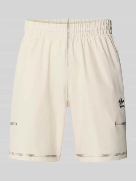 Szorty o kroju regular fit z wyhaftowanym logo Adidas Originals białe